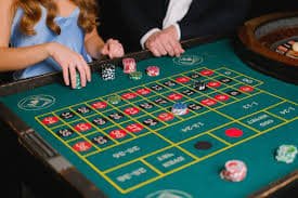 Antarmuka Saldo Akun atom4d menampilkan saldo utama, riwayat transaksi, dan opsi deposit/withdraw